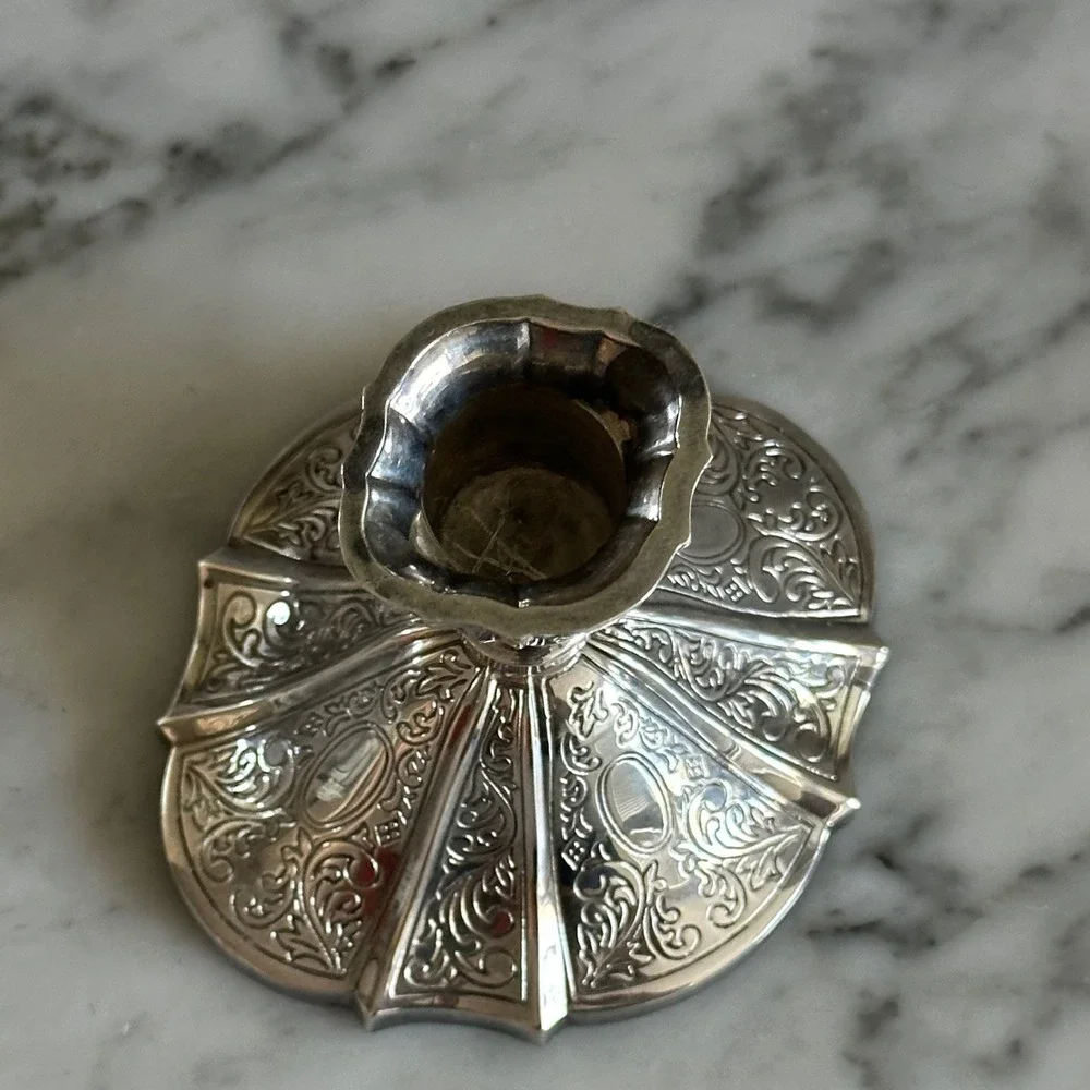 Vintage Towle Repousse Silver Plate Scalloped Candlestick Holder Ornate Retro